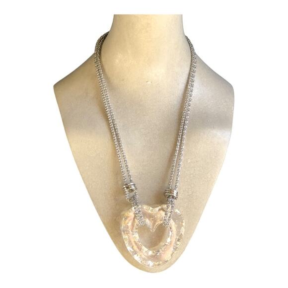 Urban Outfitters NWT Double Strand Silver Tone Acrylic Heart Pendant Necklace - Picture 2 of 16